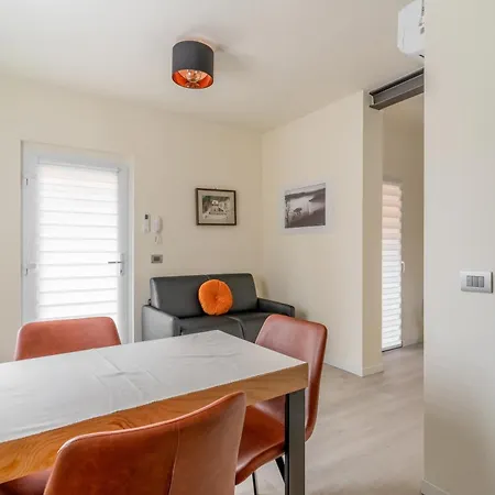 Barabba In Centro Storico, 2 Passi Dal D'orta Omegna